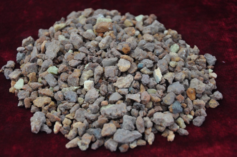 供應鋼廠用90%重燒火泥